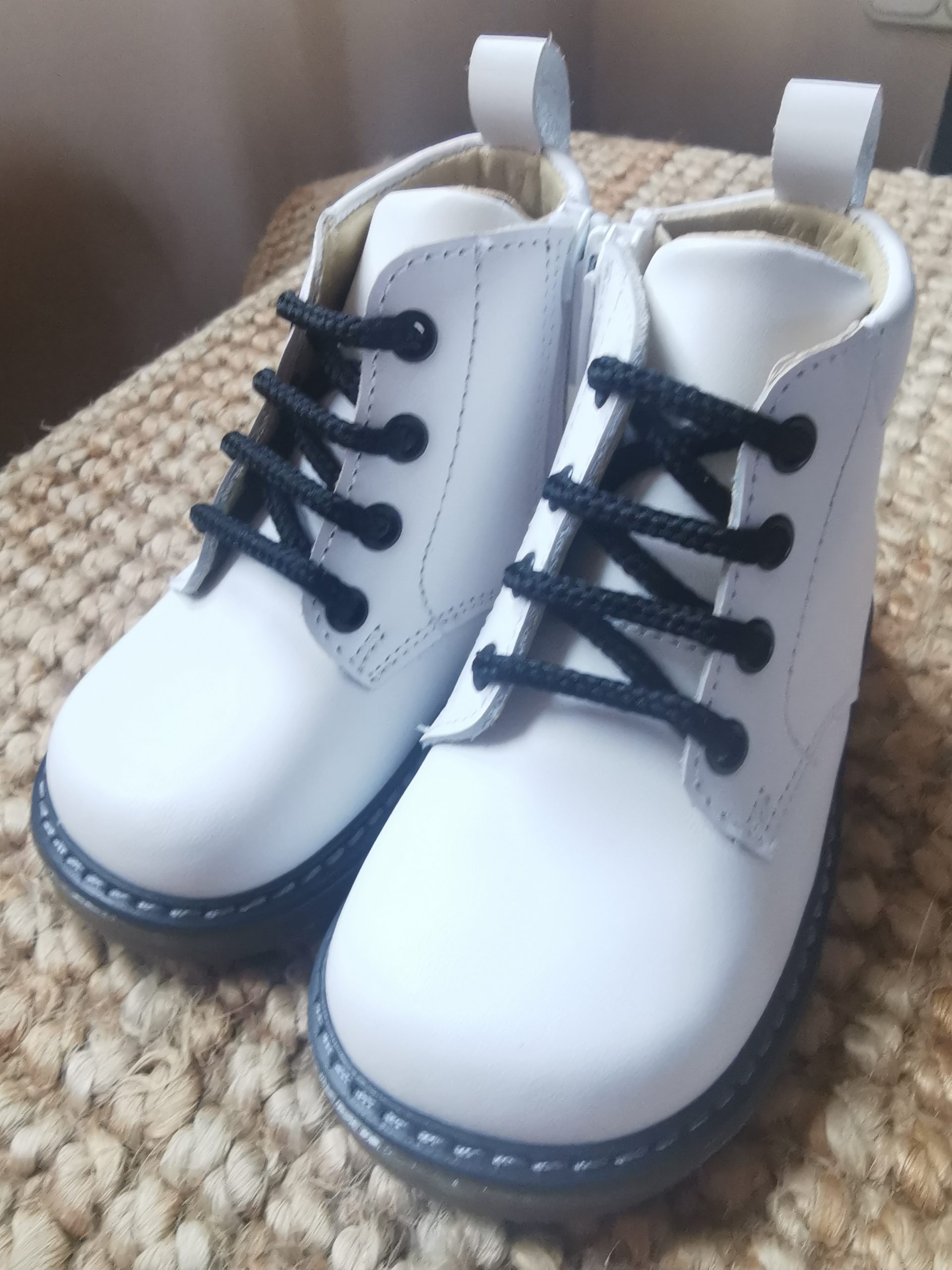 Dr. martens