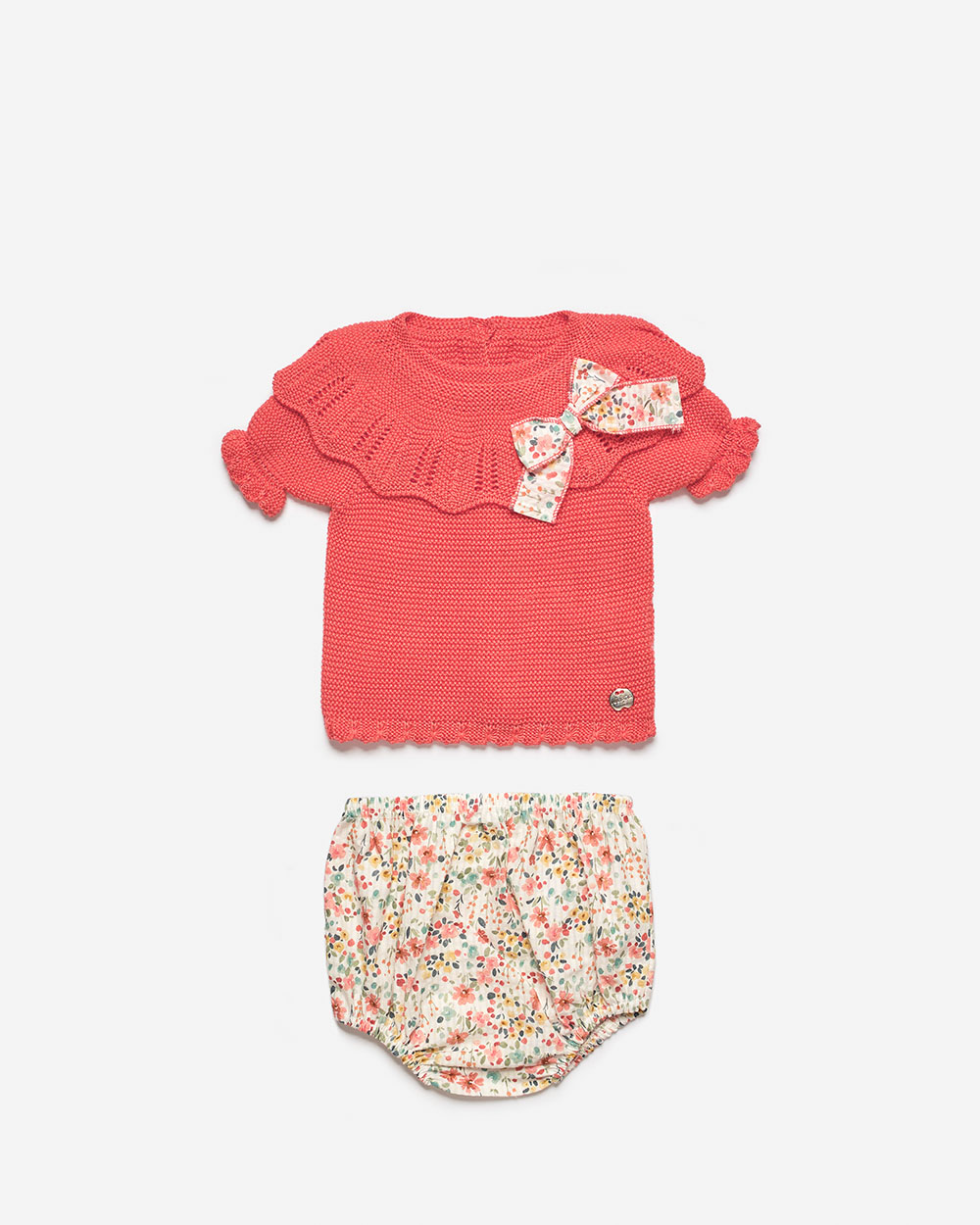 Conjunto braga con jersey volante coral
