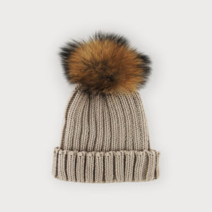 Gorro pompón de pelo natural