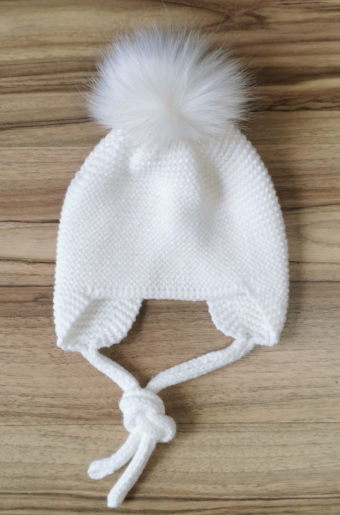 Gorro aviador pompon blanco marialex
